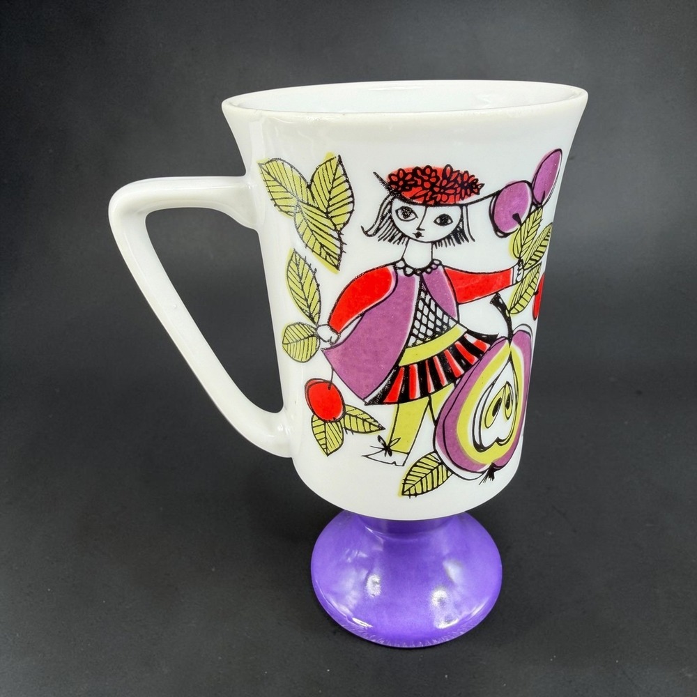 Vintage Arnart 5th Ave Corsica Pedestal Mug Maria Illustration MCM Girl Boy 2536